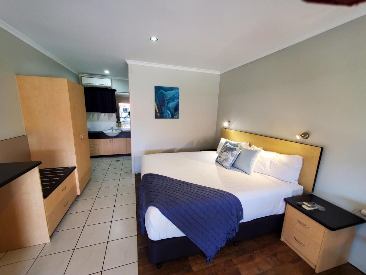 Alara Motor Inn Маккай Экстерьер фото
