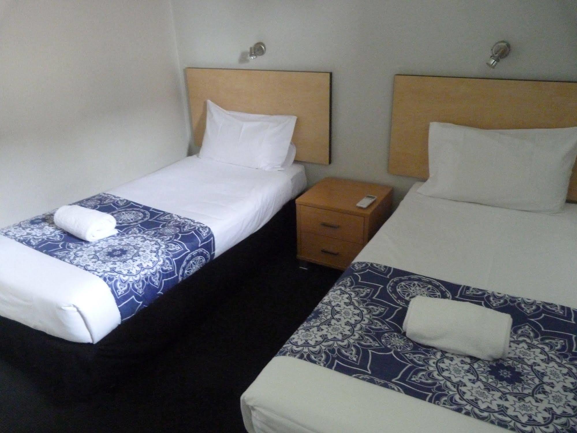 Alara Motor Inn Маккай Экстерьер фото
