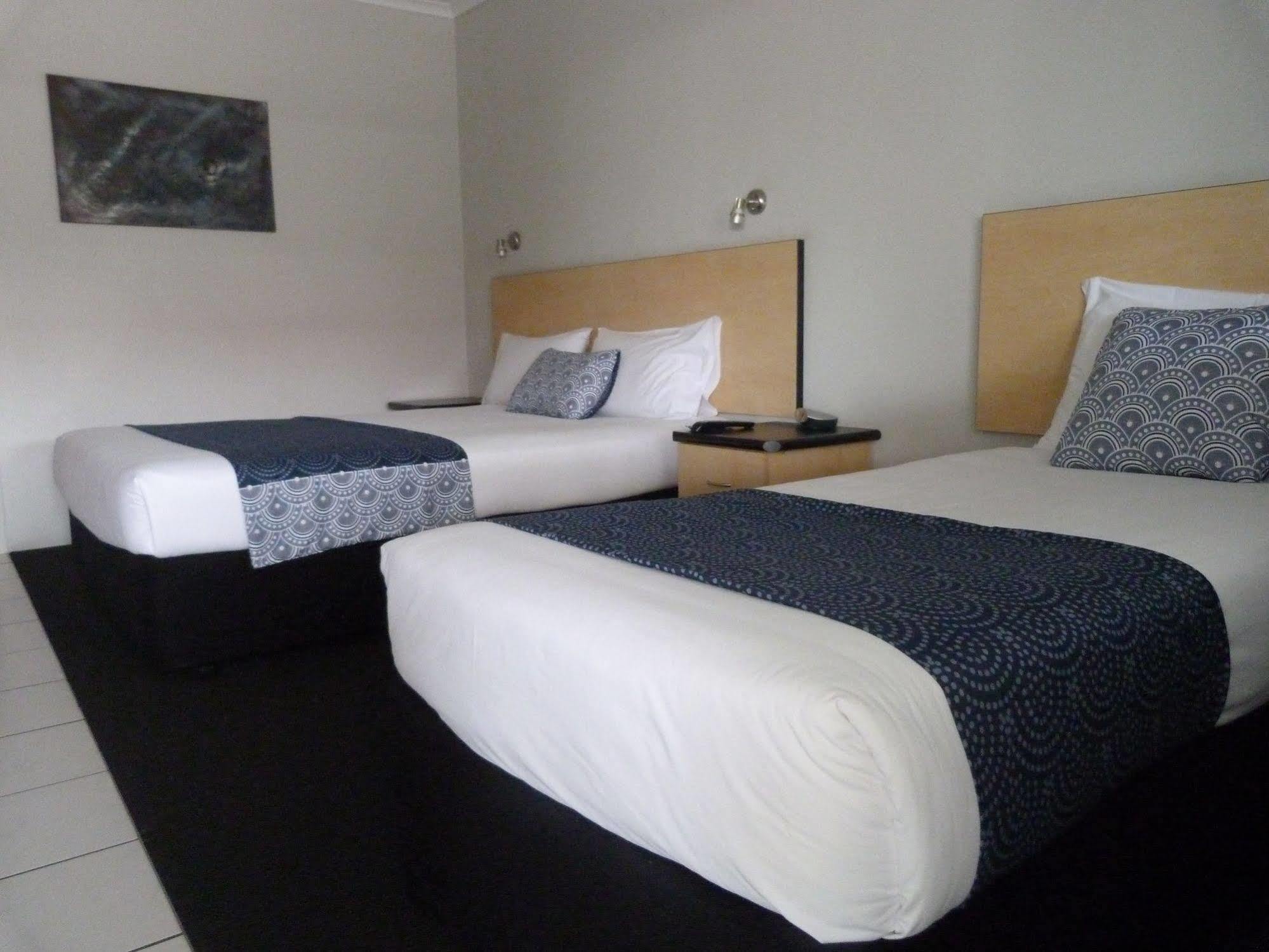 Alara Motor Inn Маккай Экстерьер фото